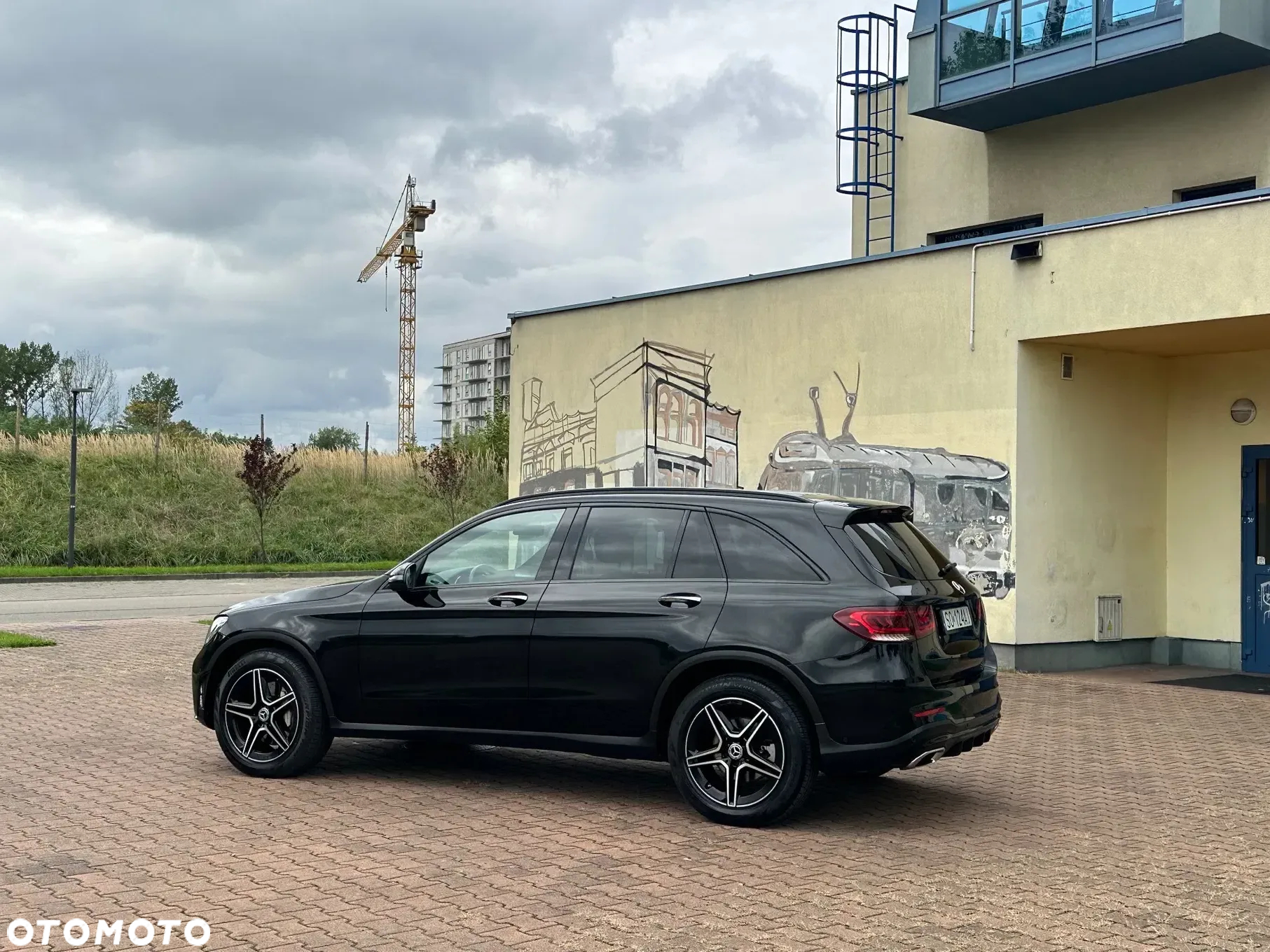 Mercedes-Benz GLC 200 4Matic 9G-TRONIC AMG Line - 10