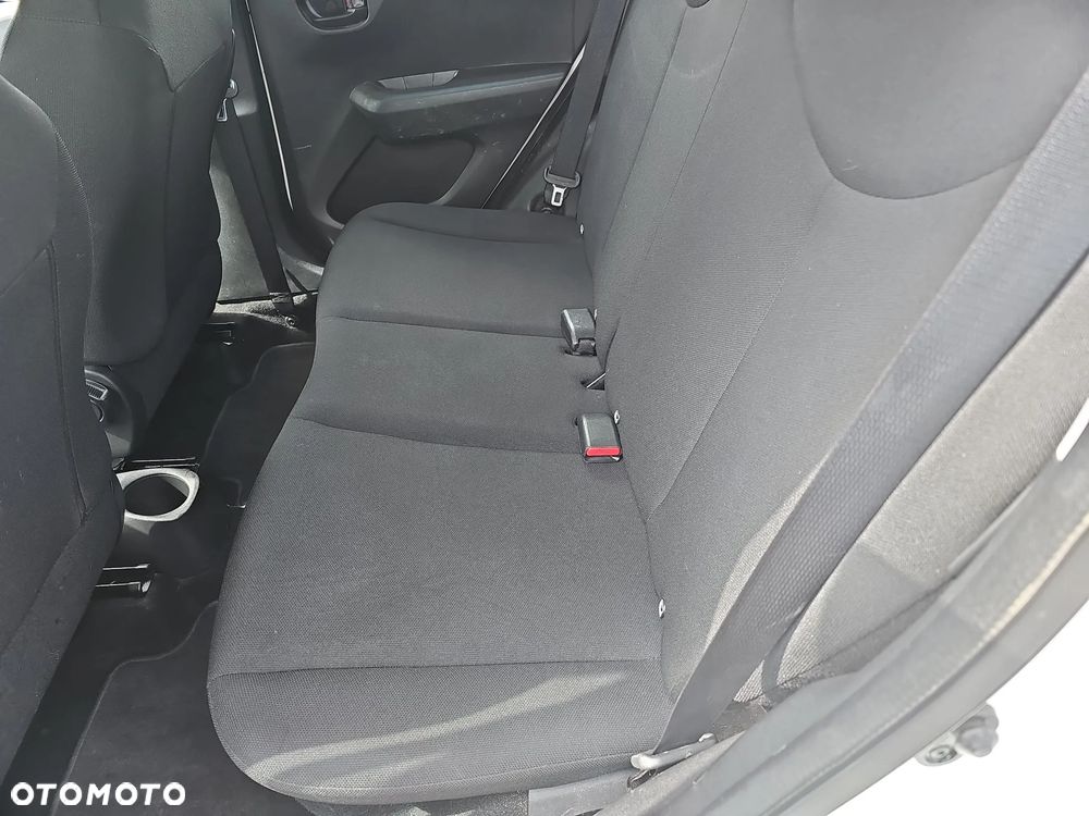Toyota Aygo - 12