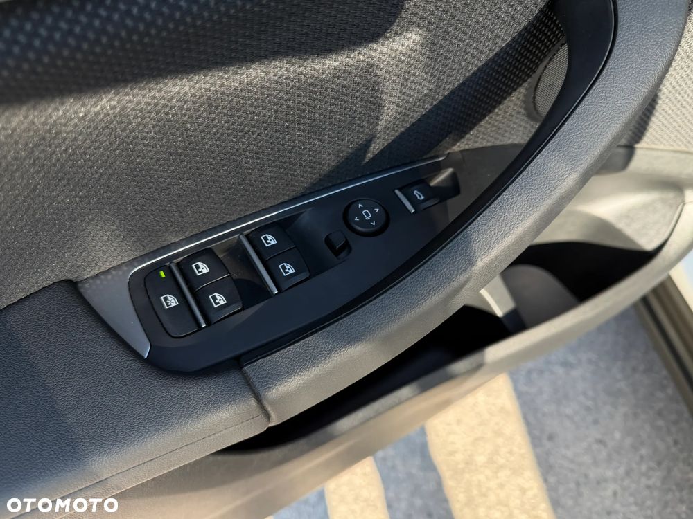 BMW X3 xDrive20d MHEV Advantage - 29