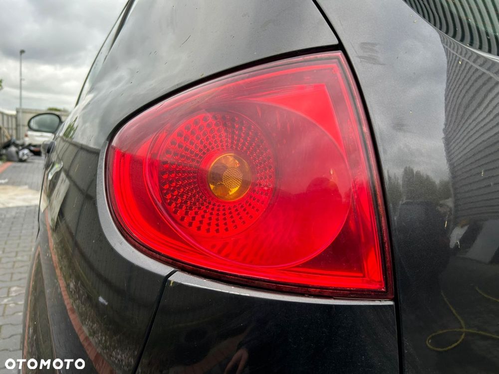 KOMPLETNY TYŁ KLAPA ZDERZAK LAMPA SEAT ALTEA I LS9N - 2