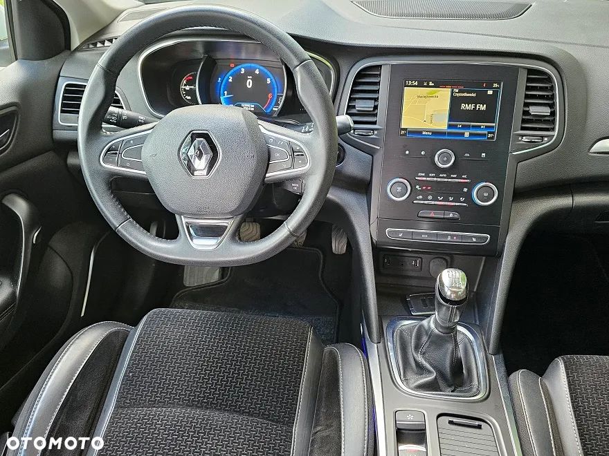 Renault Megane ENERGY TCe 130 INTENS - 27