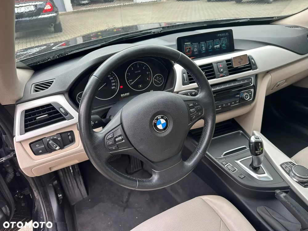 BMW 3GT - 15