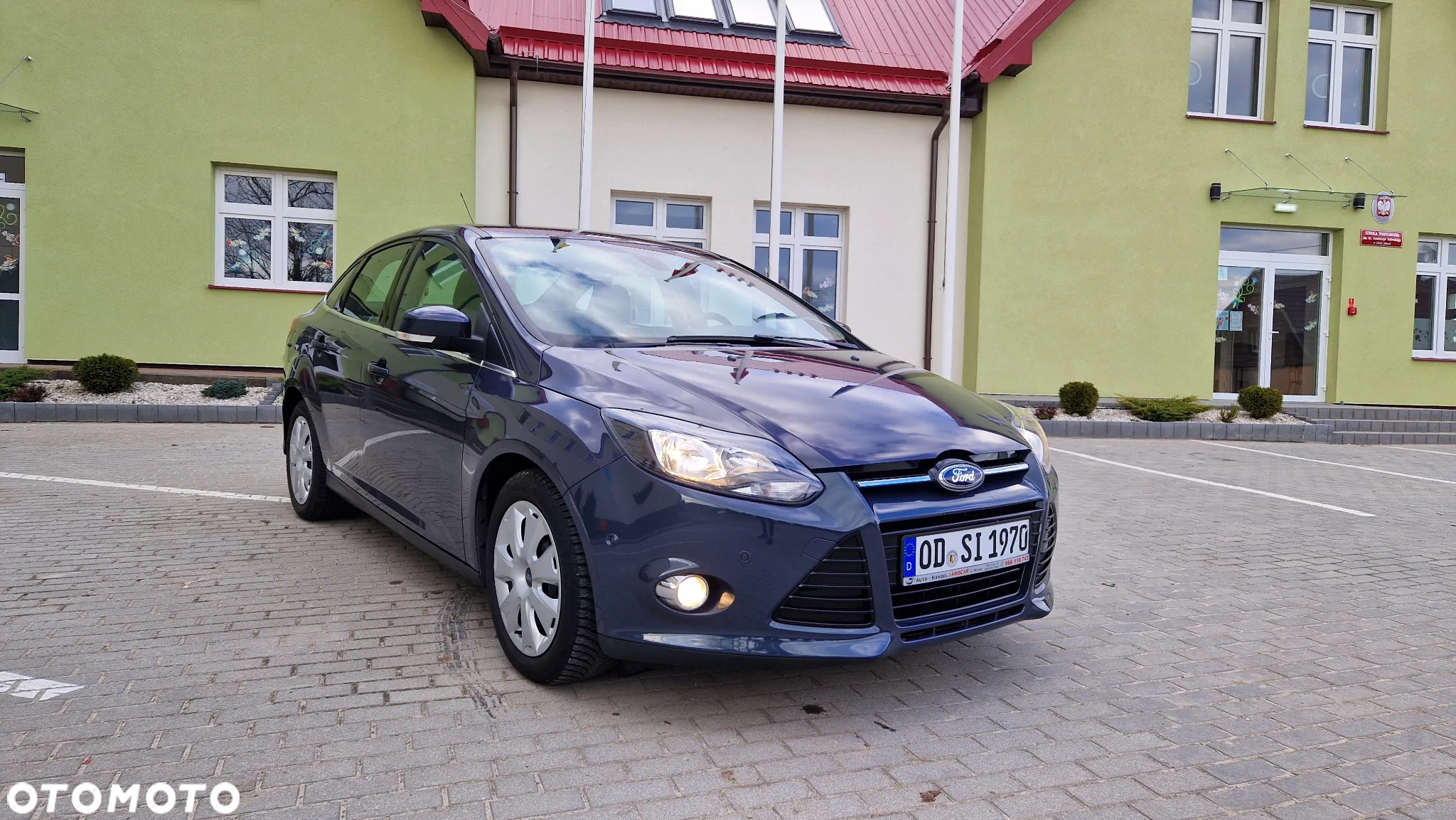 Ford Focus Turnier 1.6 EcoBoost Start-Stopp-System SYNC Edition - 2