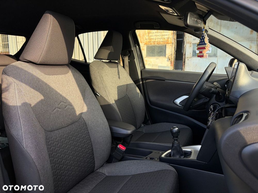 Toyota Yaris Cross 1.5 Comfort - 24
