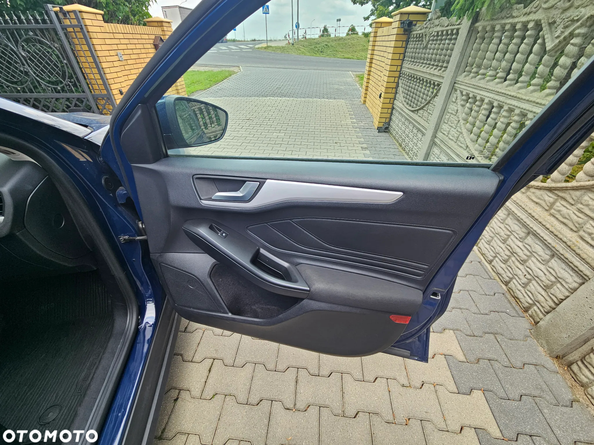 Ford Focus 1.0 EcoBoost Active Business - 12