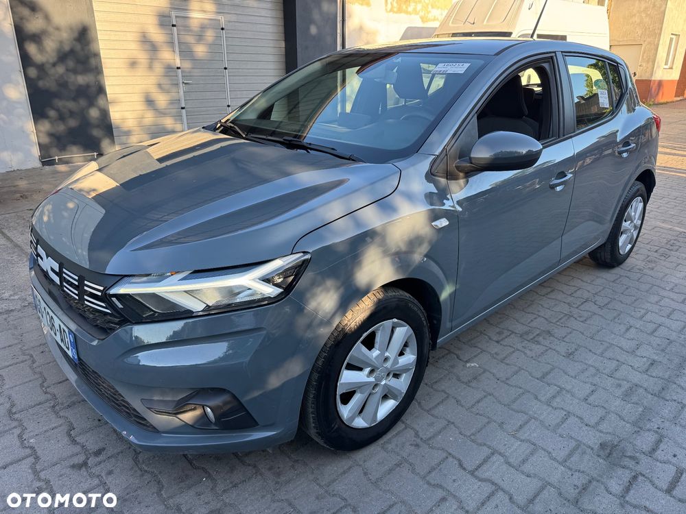 Dacia Sandero - 1