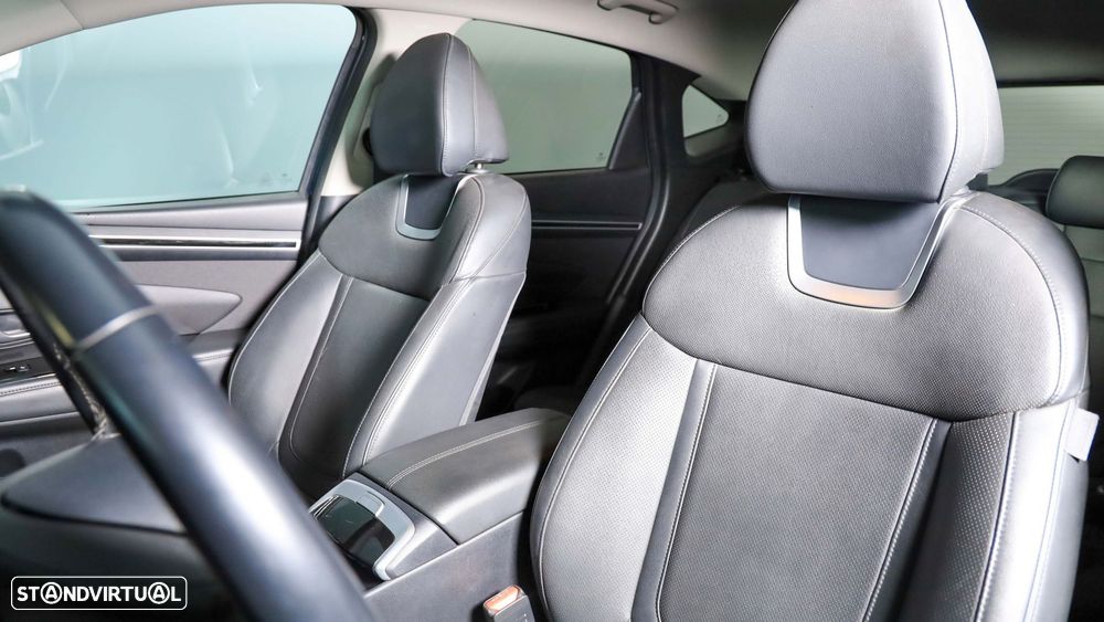 Hyundai Tucson 1.6 CRDi Vanguard DCT - 12