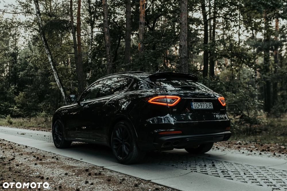 Maserati Levante - 4
