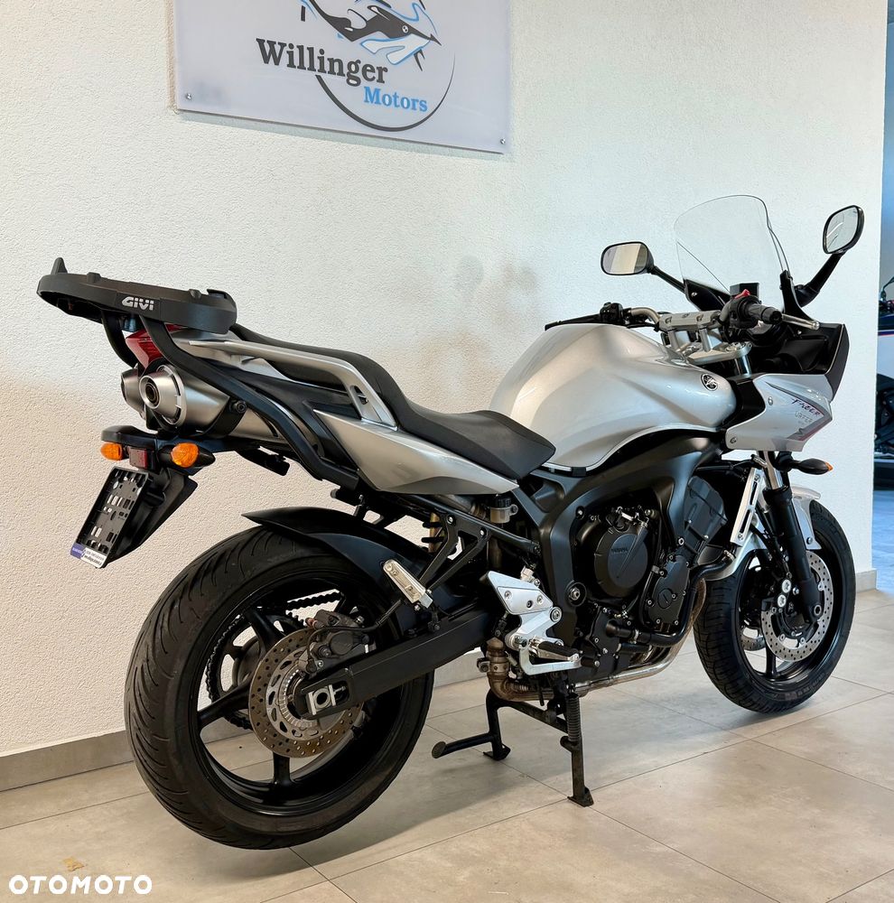 Yamaha FZ6 - 6