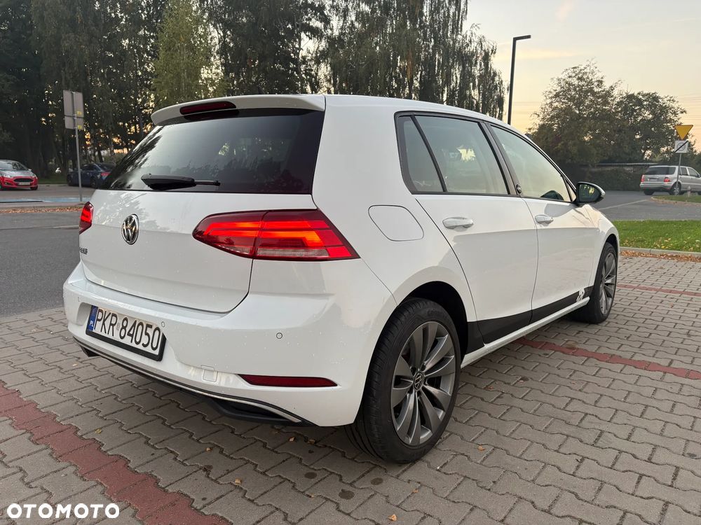 Volkswagen Golf 1.4 TSI DSG Sound - 5