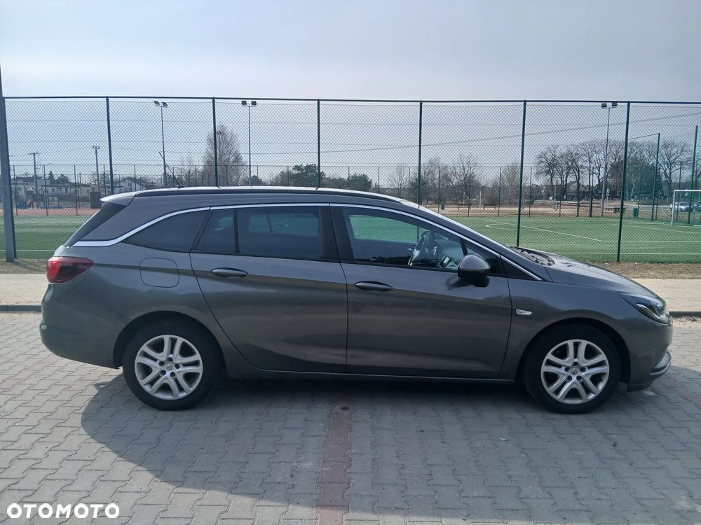 Opel Astra 1.6 CDTI DPF ecoFLEX TourerStart/Stop Selection - 10