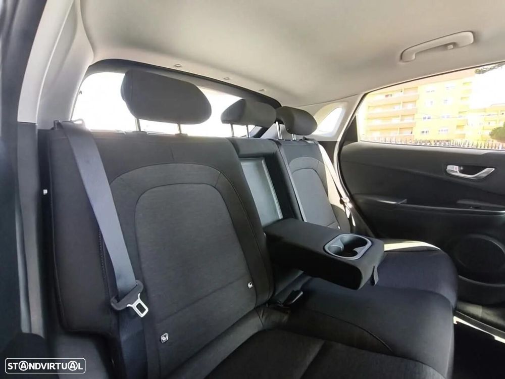 Hyundai Kauai 64 kWh Premium+P.Premium - 21