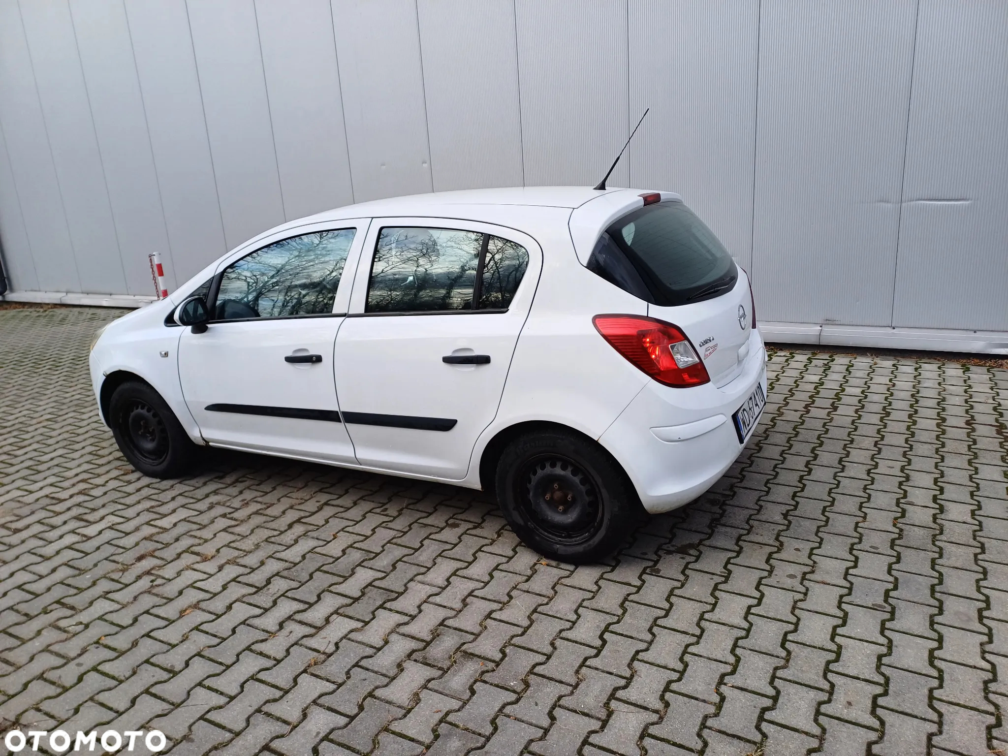 Opel Corsa - 8