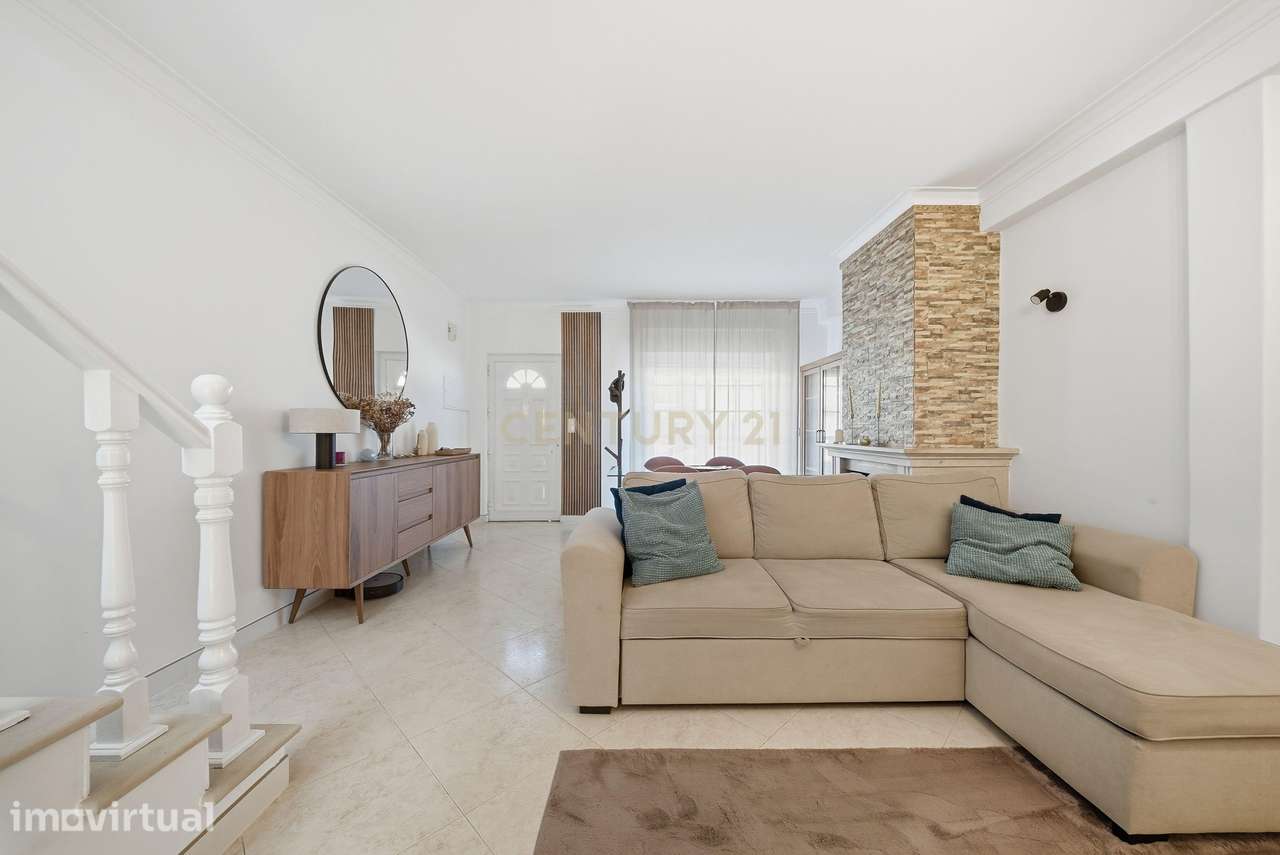 Excelente Moradia em Banda T3 com Lareira e Logradouro – Quinta do Con - Grande imagem: 5/35