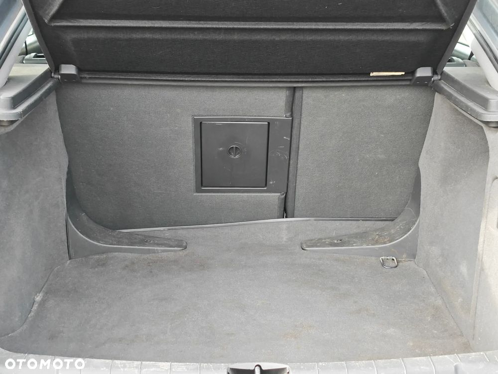 Opel Vectra 1.9 CDTI DPF Cosmo - 28