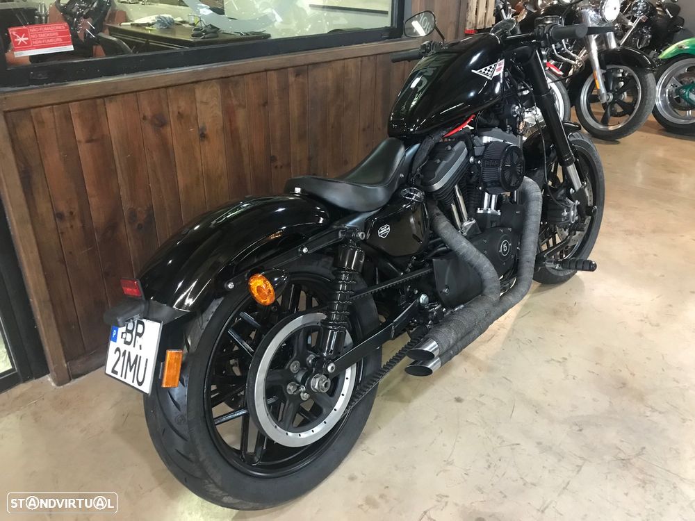 Harley-Davidson Sportster XL 1200 Roadster - 3