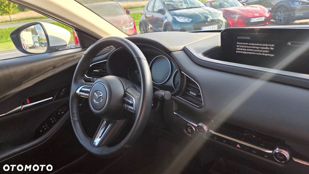 Mazda CX-30 2.0 mHEV Hikari AWD - 11