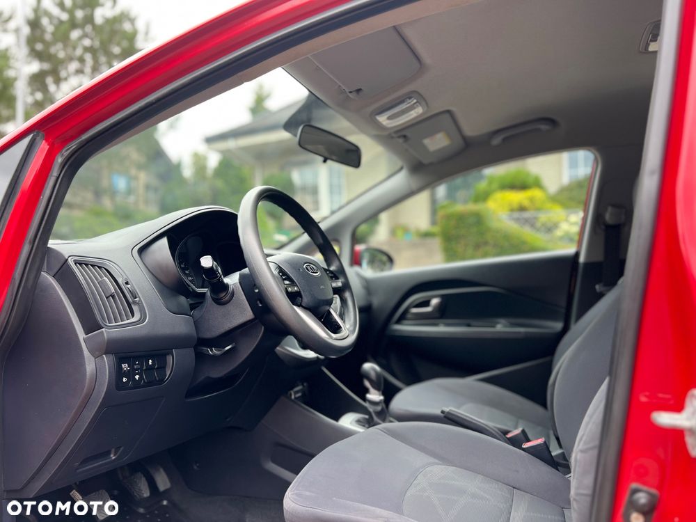 Kia Rio 1.4 Edition 7 - 26