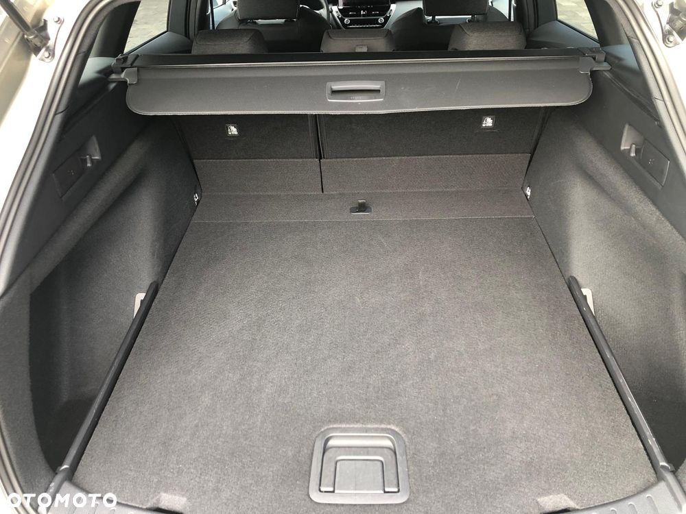 Suzuki Swace 1.8 Hybrid Premium Plus CVT - 22