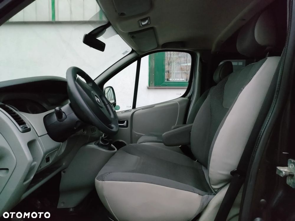 Opel Vivaro brygadówka long - 12