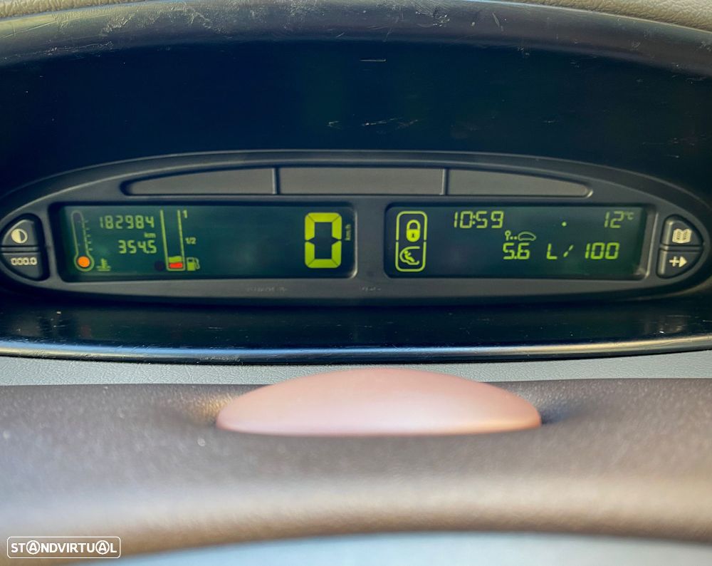 Citroën Xsara Picasso 1.6 SX - 11