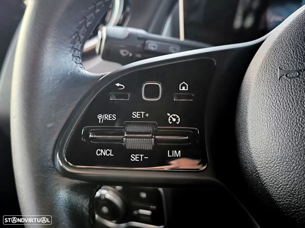 Mercedes-Benz GLB 180 d Style - 42