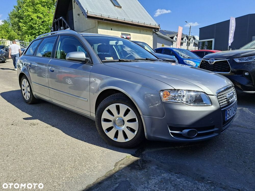 Audi A4 Avant 2.0 TDI - 4