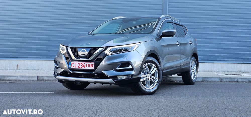 Nissan Qashqai 1.6 DCI Xtronic TEKNA - 3