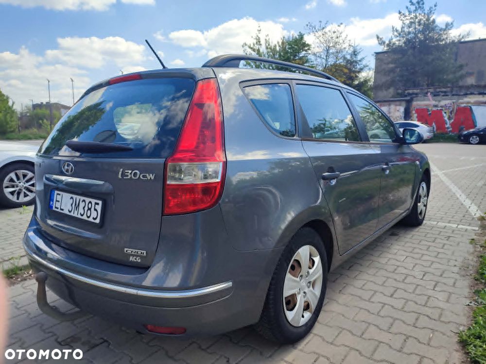 Hyundai i30 1.6 CRDi Base - 10