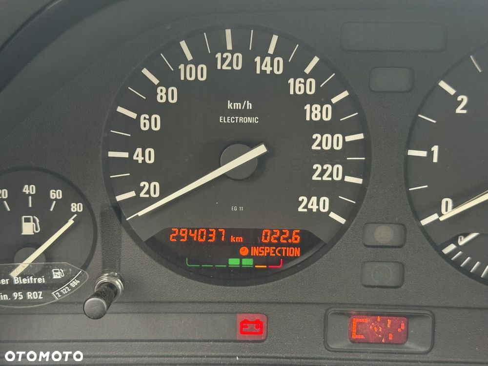 BMW Seria 5 520i - 21