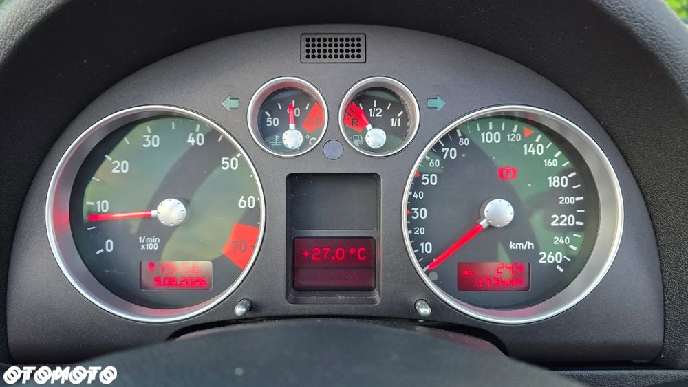 Audi TT Roadster 1.8 T - 18