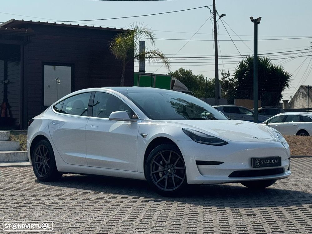 Tesla Model 3 - 27