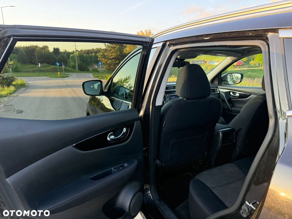 Nissan Qashqai - 16