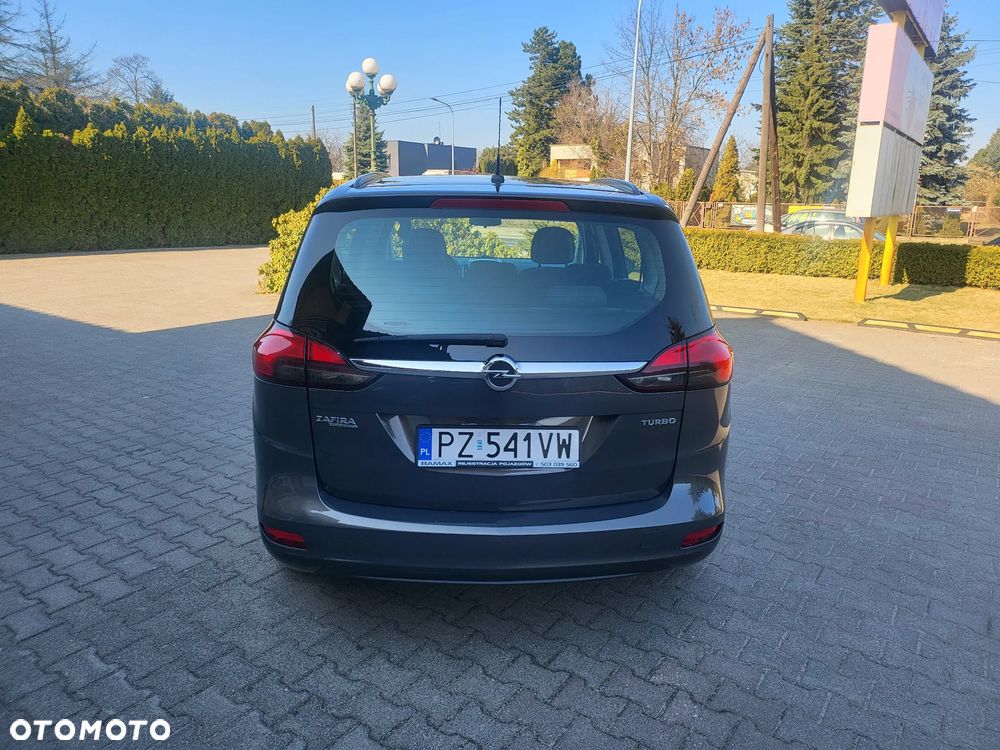Opel Zafira - 8