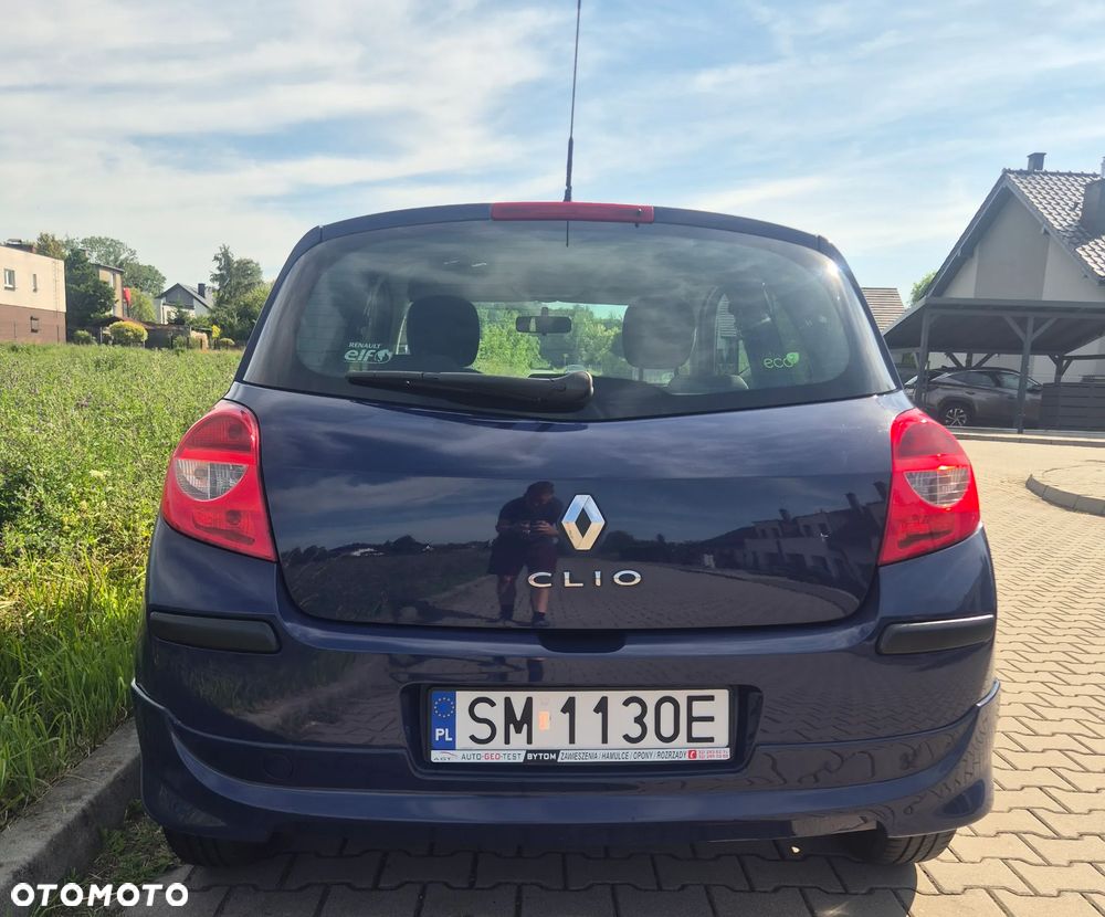 Renault Clio 1.2 16V 75 Dynamique - 14