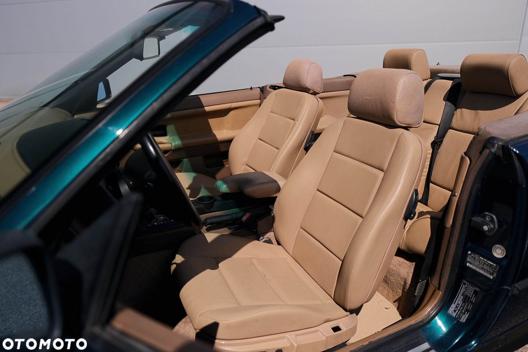 BMW Seria 3 325i - 29