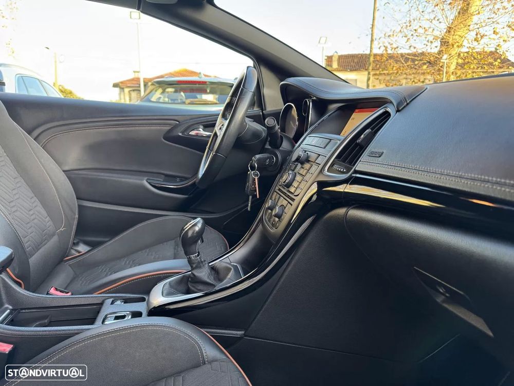 Opel Cascada 1.4 T S/S - 41