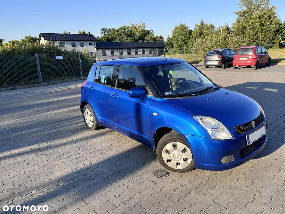 Suzuki Swift 1.3 Club - 2