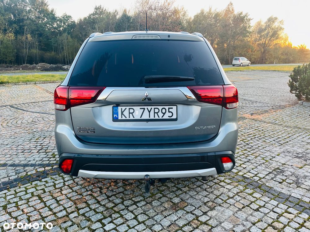 Mitsubishi Outlander 2.0 2WD CVT Edition+ - 6