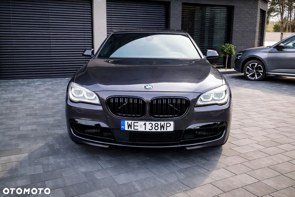 BMW Seria 7 740d xDrive - 1