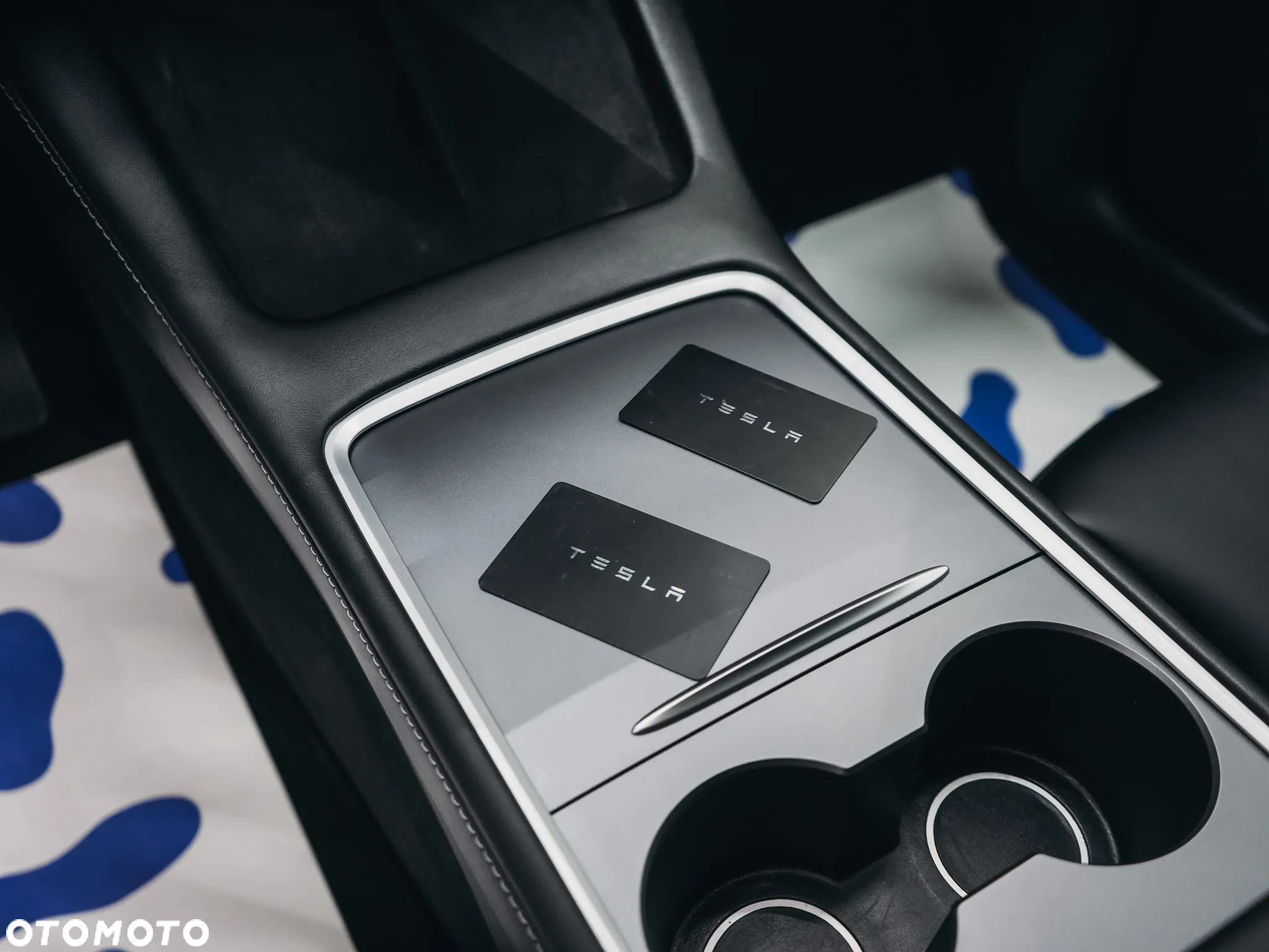 Tesla Y Model Long Range Dual Motor AWD - 23