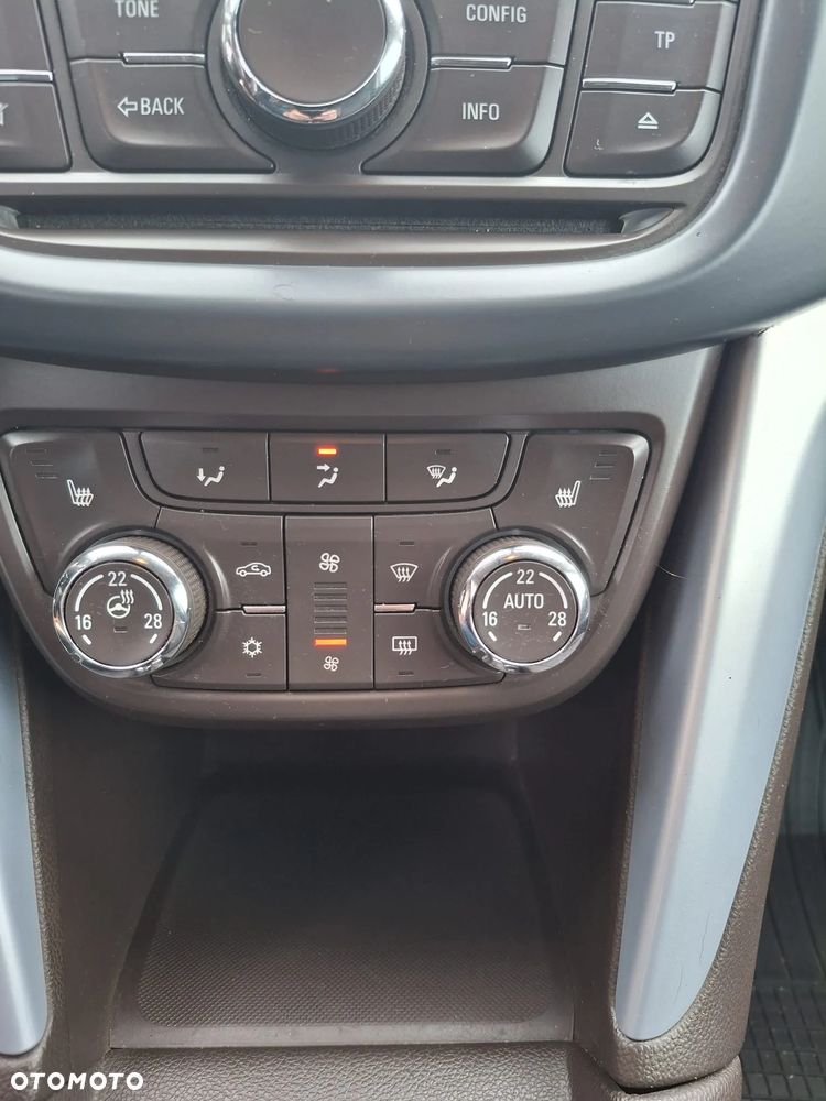 Opel Zafira 1.4 T Elite - 25