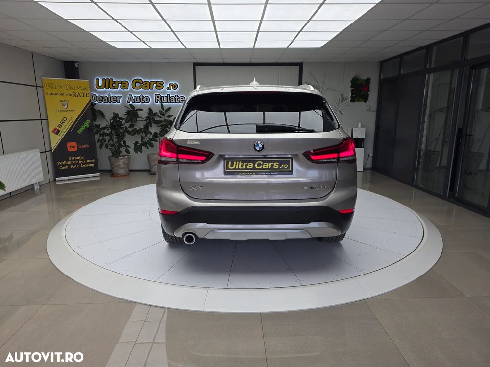 BMW X1 2021 — imagine 5