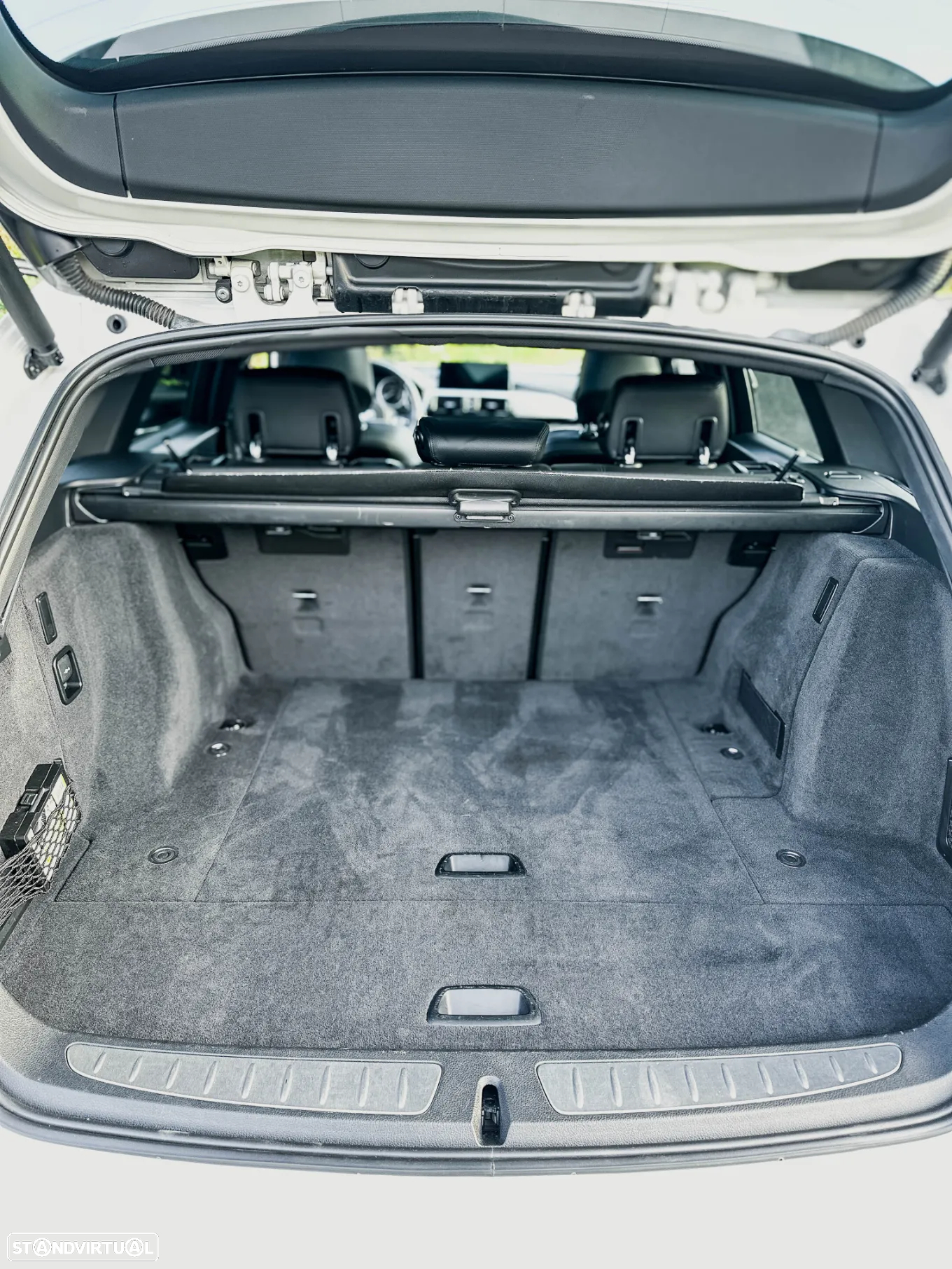 BMW 320 d Touring Pack M - 15