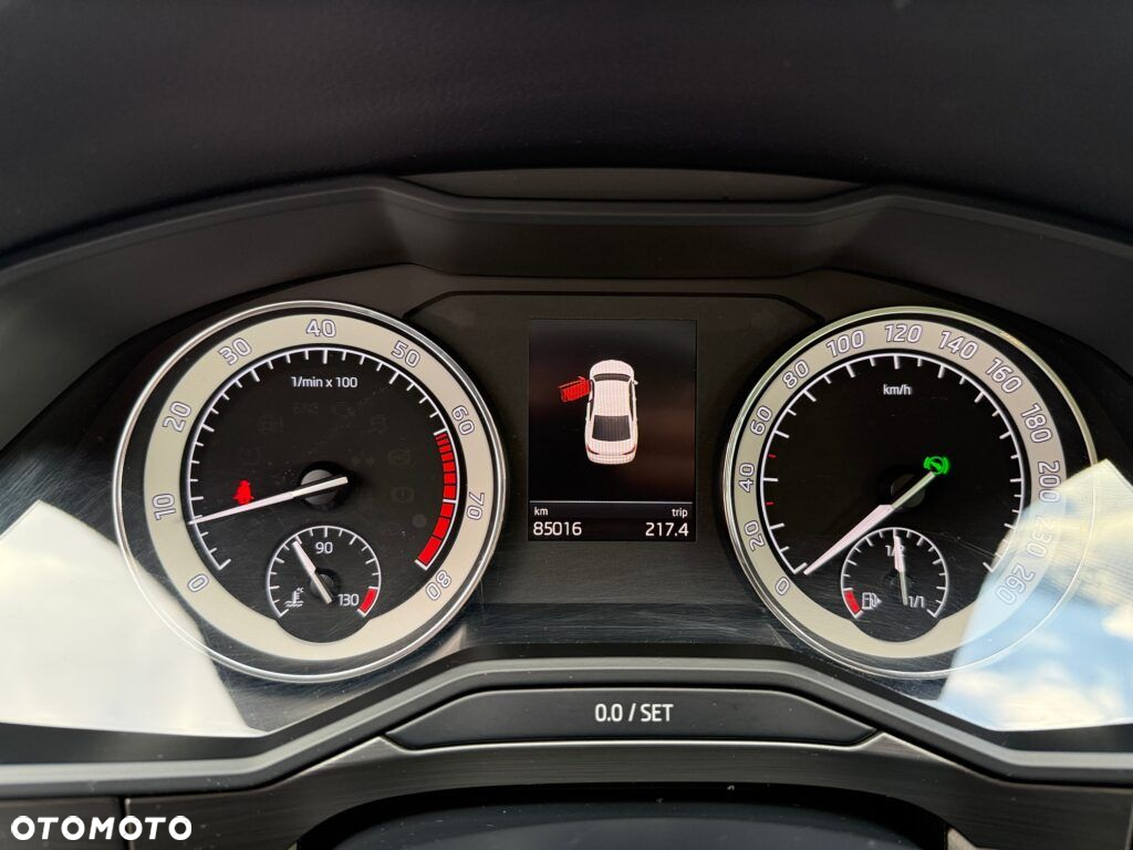 Skoda Superb 1.5 TSI ACT Style DSG - 27