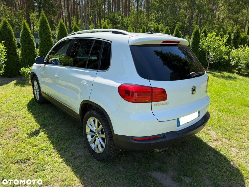Volkswagen Tiguan 2.0 TDI SCR BlueMotion Technology Lounge Sport & Style - 10