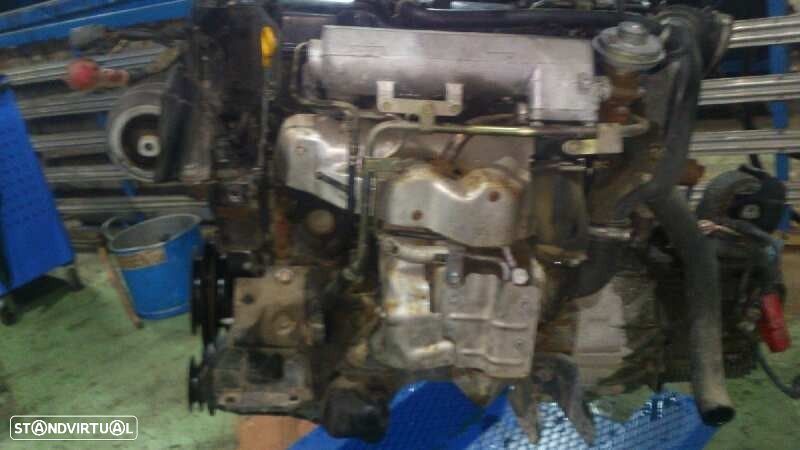 MOTOR COMPLETO NISSAN PRIMERA HATCHBACK 1999 -CD20T - 5