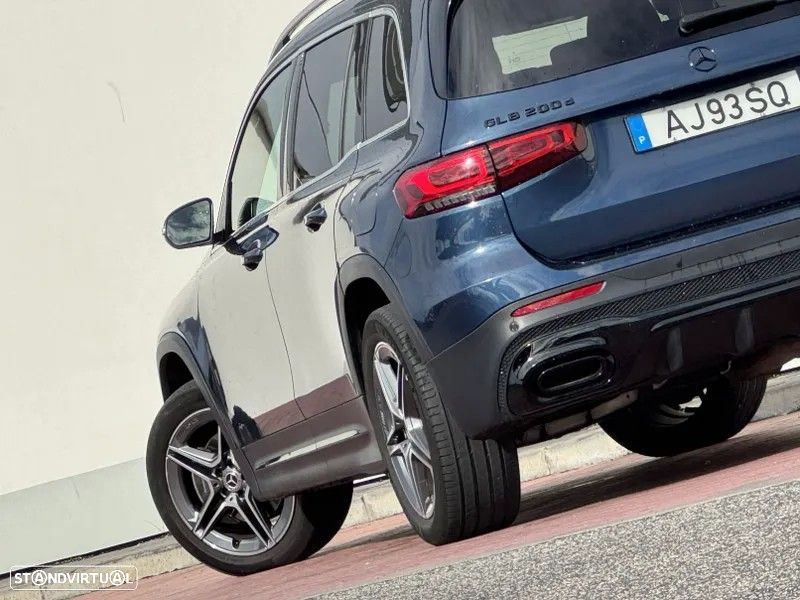 Mercedes-Benz GLB 200 d AMG Line - 42