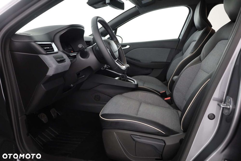 Renault Clio 1.0 TCe Techno - 8