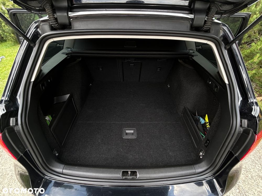 Volkswagen Passat 1.6 TDI DPF BlueMot Comfortline - 5